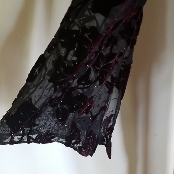 Papell Boutique Evening velvet burnout gown - Picture 3 of 7